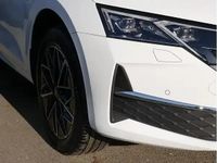 Neu Skoda Octavia 150 PS (110 kW) 2026 Moon weiss perleffekt Kombi