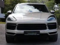 Gebraucht Porsche Cayenne E-Hybrid 340 PS (250 kW) 2021 Sechurabeige SUV