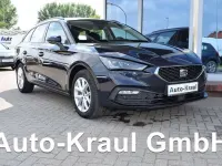 Gebraucht Seat Leon Style 150 PS (110 kW) 2022 Asphalt blue Kombi
