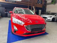 Gebraucht Ford Focus Cool & Connect 125 PS (91 kW) 2018 Rot Limousine