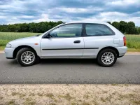Gebraucht Mazda 323 73 PS (53 kW) 1998 Grau Kleinwagen