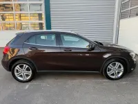 Gebraucht Mercedes GLA250 211 PS (155 kW) 2017 Braun SUV