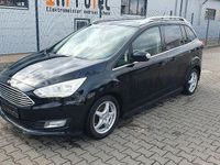Gebraucht Ford Grand C-Max Titanium 125 PS (91 kW) 2017 Schwarz Van / Kleinbus