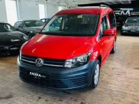 Gebraucht VW Caddy Beach 102 PS (75 kW) 2019 Rot Van / Kleinbus