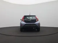 Neu Toyota Aygo X X-pure 116 PS (85 kW) 2026 Celestite grey metallic SUV