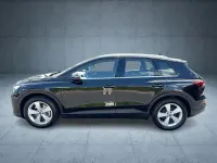 Gebraucht Audi Q4 e-tron 150 kW (204 PS) 2023 Mythosschwarz metallic SUV