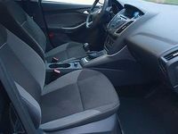 Gebraucht Ford Focus Trend 125 PS (91 kW) 2011 Schwarz Kombi