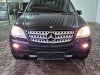 Gebraucht Mercedes ML280 190 PS (139 kW) 2008 Schwarz SUV