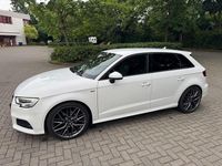 Gebraucht Audi A3 Design 150 PS (110 kW) 2017 Weiß Limousine