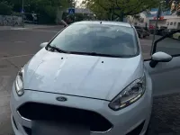 Gebraucht Ford Fiesta 101 PS (74 kW) 2016 Weiß Kleinwagen