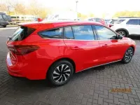 Usado Ford Focus Titanium 116 CV (85 kW) 2023 Rojo Berlina