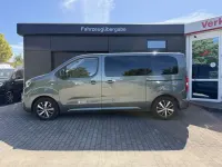 Gebraucht Toyota Proace Verso 177 PS (130 kW) 2025 All terrain green metallic Kombi