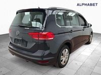 Gebraucht VW Touran Highline 150 PS (110 kW) 2023 Uranograu Van / Kleinbus