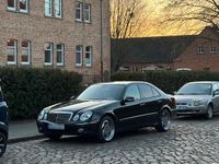 Gebraucht Mercedes E280 231 PS (169 kW) 2007 Schwarz Limousine