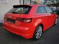 Gebraucht Audi A3 S-Line 179 PS (131 kW) 2016 Rot Limousine