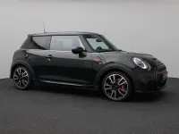 Gebraucht Mini John Cooper Works 231 PS (169 kW) 2023 Rebel green uni Kleinwagen