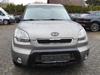 Gebraucht Kia Soul Attract 126 PS (92 kW) 2010 Silber SUV