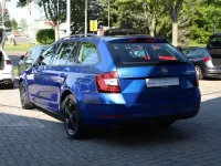 Gebraucht Skoda Octavia Soleil 150 PS (110 kW) 2020 Blau Kombi