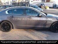 Gebraucht Jaguar XE Prestige 179 PS (131 kW) 2016 Grau Limousine