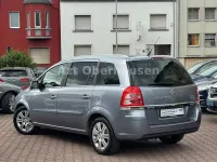 Gebraucht Opel Zafira 116 PS (85 kW) 2011 Silber Van / Kleinbus