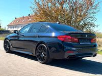 Gebraucht BMW 550 400 PS (294 kW) 2017 Azuritschwarz Limousine