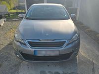 Gebraucht Peugeot 308 131 PS (96 kW) 2017 Grau Limousine