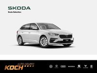 Neu Skoda Scala Selection 96 PS (70 kW) 2025 Moonweiss metallic Kleinwagen