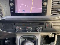 Gebraucht VW Transporter 110 PS (80 kW) 2020 Candyweiß Van