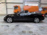 Gebraucht Mercedes E220 170 PS (125 kW) 2012 Schwarz Cabrio