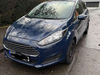 Gebraucht Ford Fiesta Titanium 82 PS (60 kW) 2014 Blau Kleinwagen