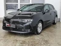 Używany Opel Astra Elegance 131 KM (96 kW) 2023 Czarny Sedan/Limuzyna