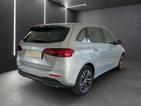 Gebraucht Mercedes B250e 218 PS (160 kW) 2024 Van / Kleinbus