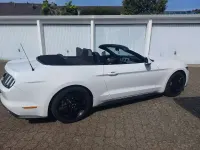 Gebraucht Ford Mustang 317 PS (233 kW) 2016 Weiß Cabrio
