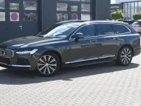 Gebraucht Volvo V90 Inscription 390 PS (286 kW) 2021 Pine grey Kombi