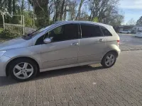 Gebraucht Mercedes B200 136 PS (100 kW) 2005 Silber Van / Kleinbus