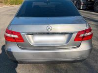 Gebraucht Mercedes E220 170 PS (125 kW) 2010 Grau Limousine
