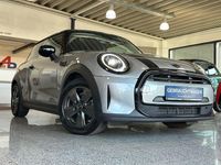 Gebraucht Mini Cooper Classic 136 PS (100 kW) 2023 Silber Kleinwagen