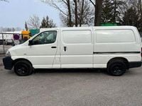 Gebraucht Toyota HiAce 117 PS (86 kW) 2012 Weiß Van / Kleinbus