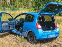 Gebraucht Renault Twingo 86 PS (63 kW) 2012 Blau Kleinwagen