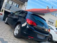 Gebraucht Opel Astra Design Edition 140 PS (102 kW) 2012 Schwarz Kombi