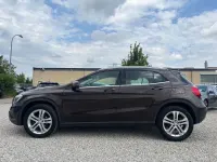 Gebraucht Mercedes GLA220 Urban 177 PS (130 kW) 2016 Braun SUV