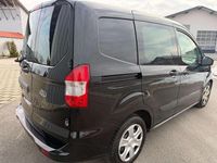 Gebraucht Ford Transit Trend 101 PS (74 kW) 2022 Schwarz Van / Kleinbus