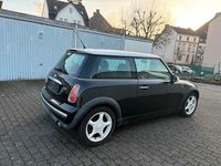 Second-hand Mini Cooper 115 CP (84 kW) 2003 Negru Hatchback