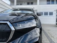 Gebraucht Skoda Enyaq iV 131 kW (179 PS) 2023 Blackmagic perleffekt SUV