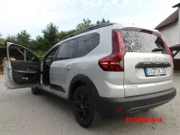 Gebraucht Dacia Jogger Extreme 110 PS (80 kW) 2023 Silber Van / Kleinbus