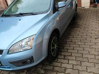 Gebraucht Ford Focus 108 PS (79 kW) 2007 Blau Kombi