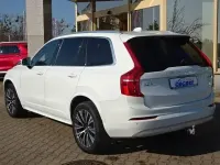 Gebraucht Volvo XC90 Momentum 235 PS (172 kW) 2021 Weiß SUV