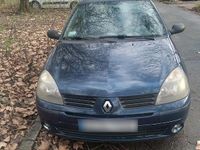 Gebraucht Renault Clio II 98 PS (72 kW) 2003 Blau Kleinwagen