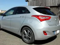 Gebraucht Hyundai i30 GO! 135 PS (99 kW) 2016 Silber Limousine