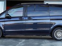 Gebraucht Mercedes V250 190 PS (139 kW) 2017 Blau Van / Kleinbus